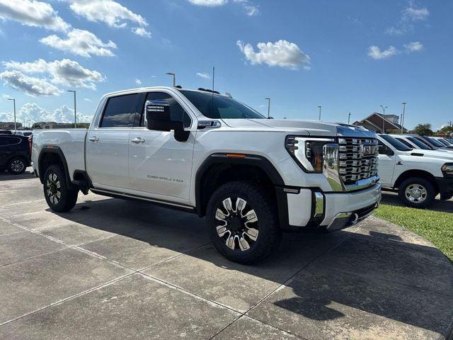 2024 GMC Sierra 2500HD 4WD Crew Cab Standard Bed Denali