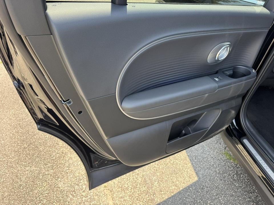 2026 Hyundai IONIQ 9 SEL - Photo 13