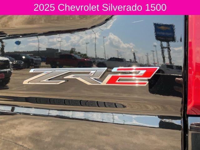 2025 Chevrolet Silverado 1500 4WD Crew Cab Short Bed ZR2