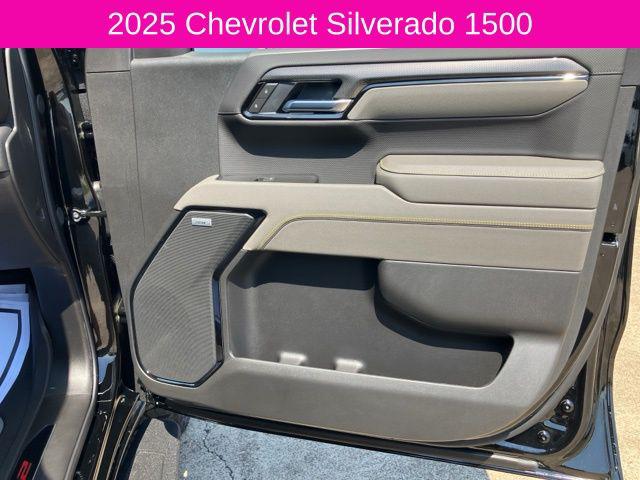 2025 Chevrolet Silverado 1500 4WD Crew Cab Short Bed ZR2