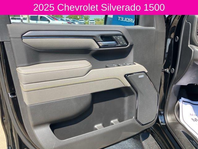 2025 Chevrolet Silverado 1500 4WD Crew Cab Short Bed ZR2
