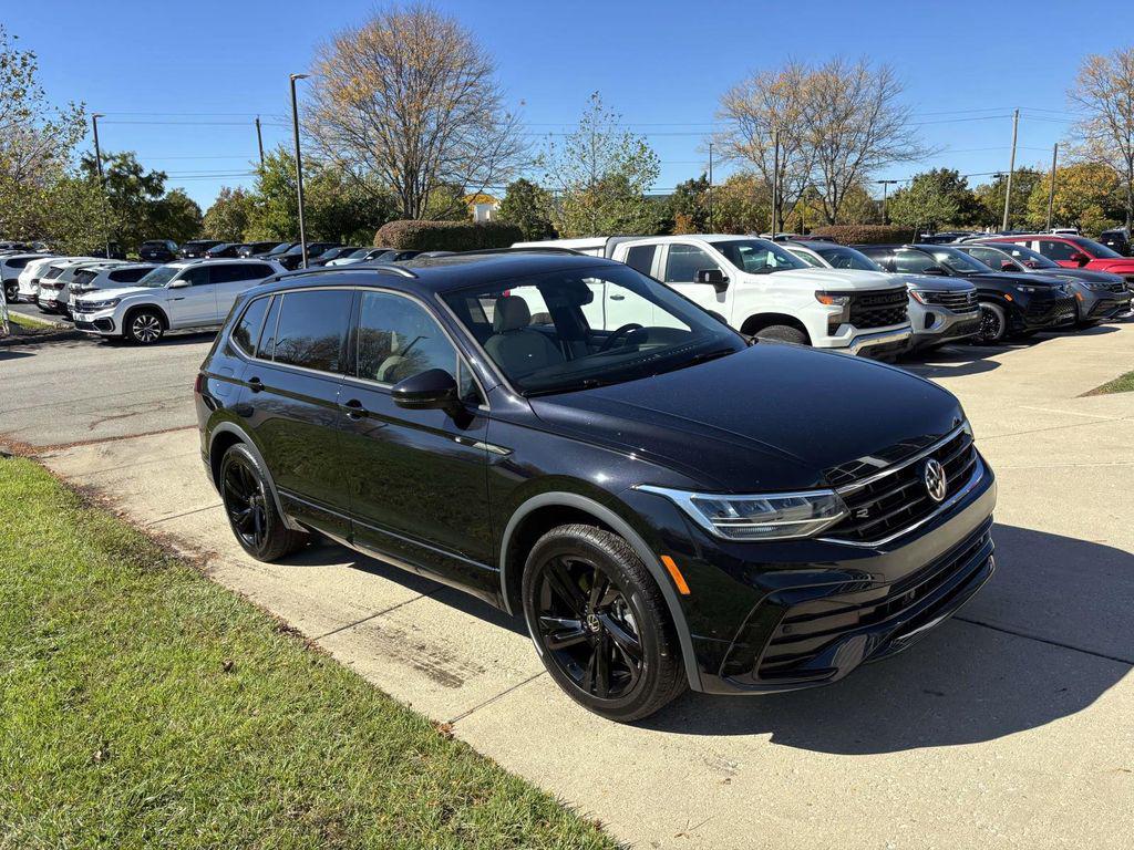 /2023 Volkswagen Tiguan