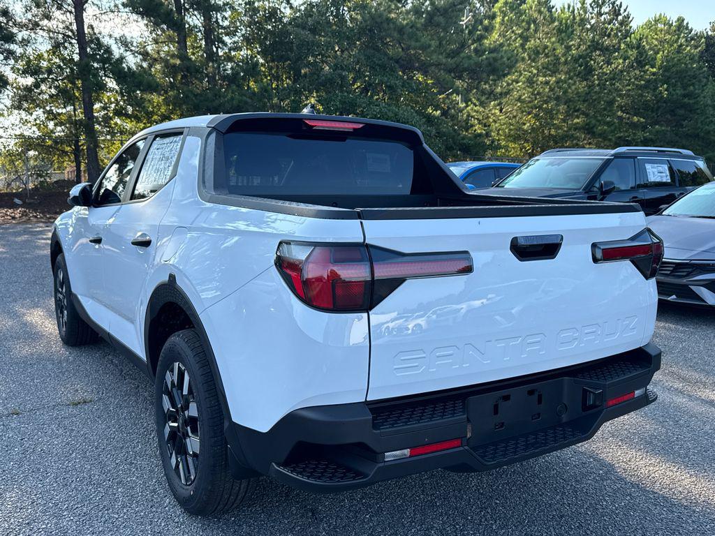 2026 Hyundai Santa Cruz SE photo 3