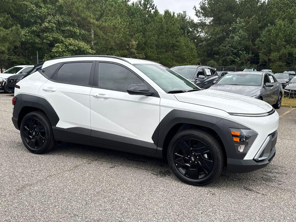 New 2026 White HYUNDAI SEL Sport FWD image 7