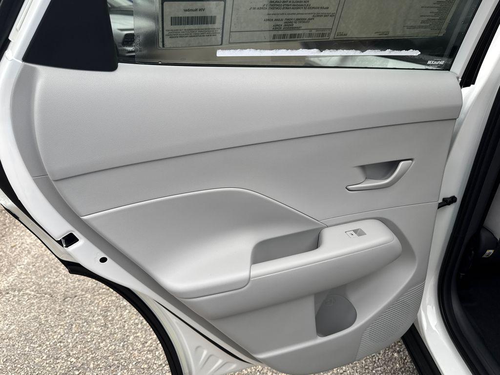 New 2026 White HYUNDAI SEL Sport FWD image 13