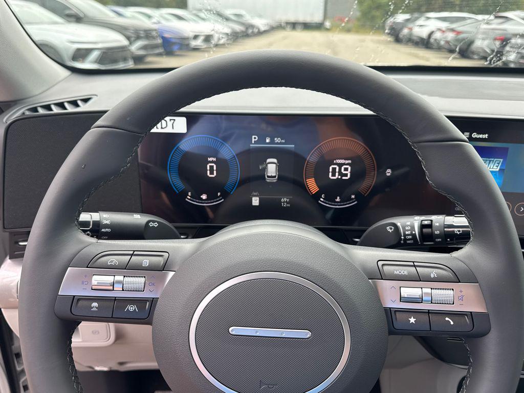 New 2026 White HYUNDAI SEL Sport FWD image 18