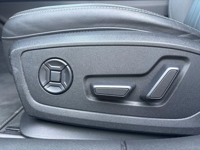2024 Audi A6 Premium Plus 45 TFSI quattro S tronic