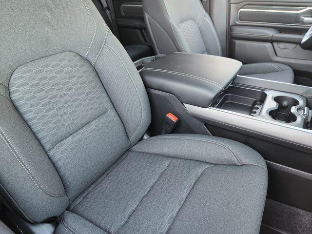 2026 Ram 1500 Big Horn Crew Cab 4x2 5'7" Box