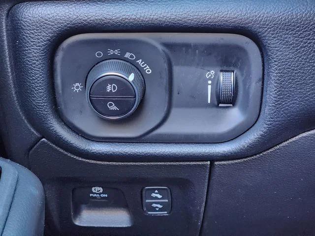 2026 Ram 1500 Big Horn Crew Cab 4x2 5'7" Box