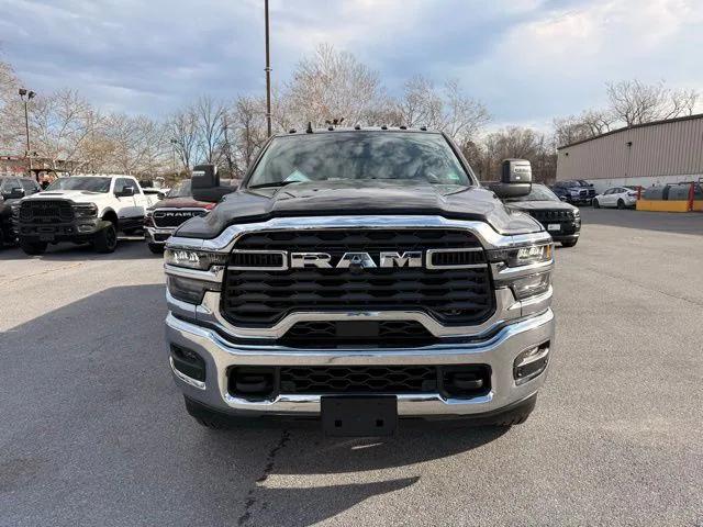 2026 RAM Ram 3500 RAM 3500 BIG HORN CREW CAB 4X4 8 BOX