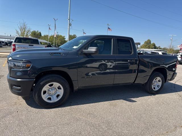 2025 RAM Ram 1500 RAM 1500 TRADESMAN QUAD CAB 4X2 64 BOX 2025 RAM Ram 1500 RAM 1500 TRADESMAN QUAD CAB 4X2 64 BOX
