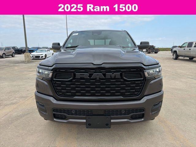 2025 RAM 1500 Tradesman Crew Cab 4x4 57 Box
