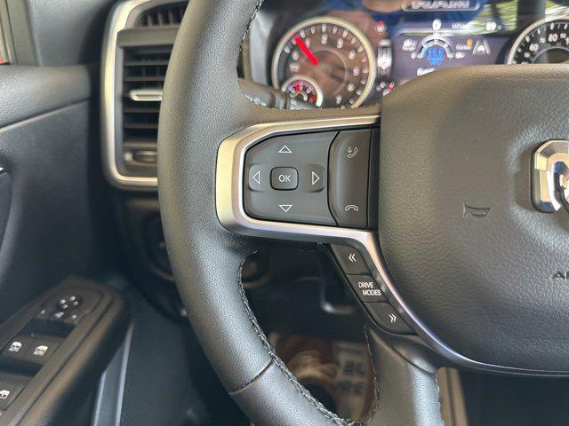 2025 Ram 1500 Big Horn Crew Cab 4x4 5'7" Box