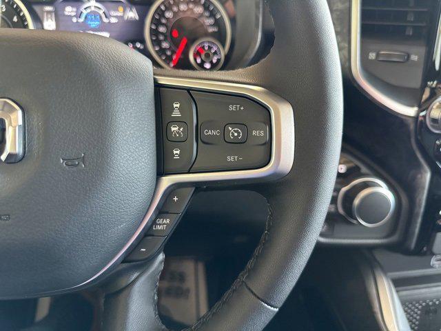 2025 Ram 1500 Big Horn Crew Cab 4x4 5'7" Box