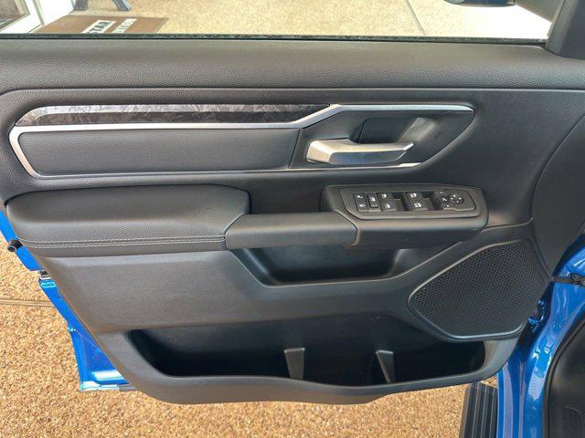 2025 Ram 1500 Big Horn Crew Cab 4x4 5'7" Box