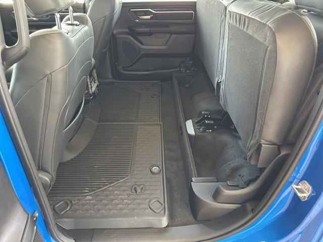 2025 Ram 1500 Big Horn Crew Cab 4x4 5'7" Box