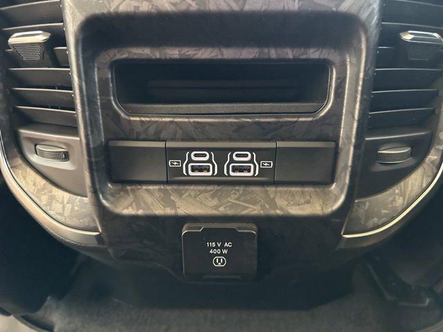 2025 Ram 1500 Big Horn Crew Cab 4x4 5'7" Box