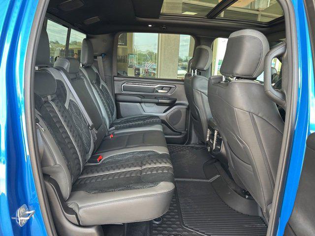 2025 Ram 1500 Big Horn Crew Cab 4x4 5'7" Box