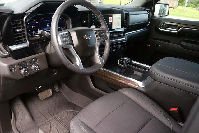 2023 Chevrolet Silverado 1500 4WD Crew Cab Short Bed RST