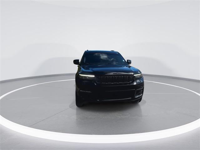 2023 Jeep Grand Cherokee L Summit 4x4
