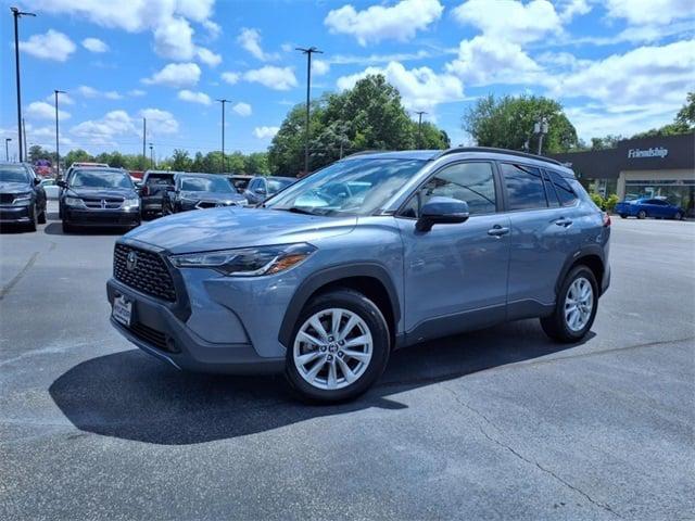 2022 Toyota Corolla Cross LE