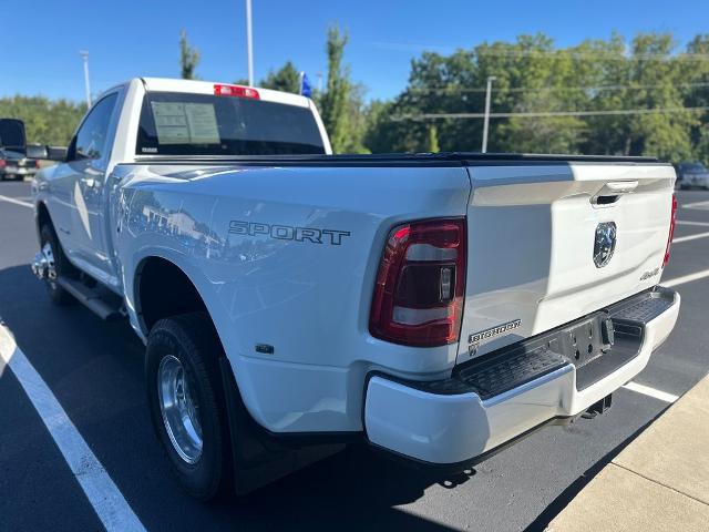 2022 Ram 3500 Big Horn Regular Cab 4x4 8' Box