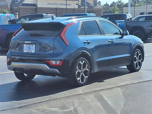 2023 Kia Niro EX Touring 2023 Kia Niro EX Touring