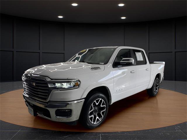 2025 RAM 1500 Laramie Crew Cab 4x4 57 Box