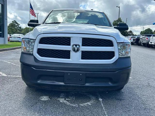 2022 RAM 1500 Classic Tradesman Crew Cab 4x2 57 Box 2022 RAM 1500 Classic Tradesman Crew Cab 4x2 57 Box