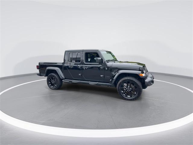 2025 Jeep Gladiator Nighthawk