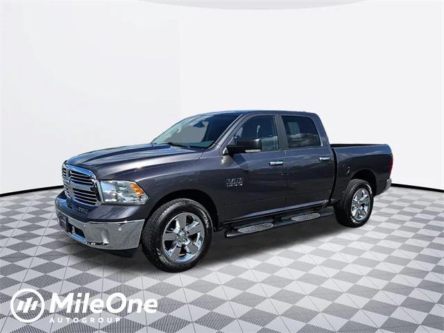 2017 RAM 1500 Big Horn Crew Cab 4x4 57 Box