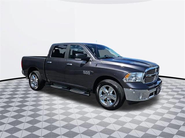 2017 RAM 1500 Big Horn Crew Cab 4x4 57 Box