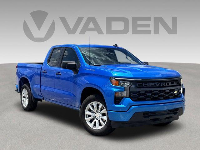 2025 Chevrolet Silverado 1500 2WD Double Cab Standard Bed Custom