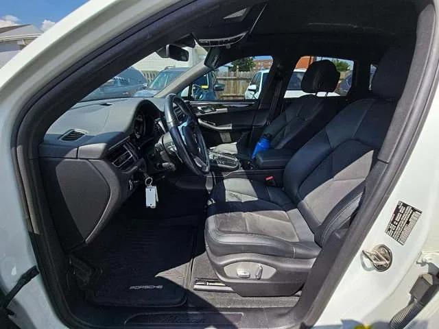 2019 Porsche Macan 