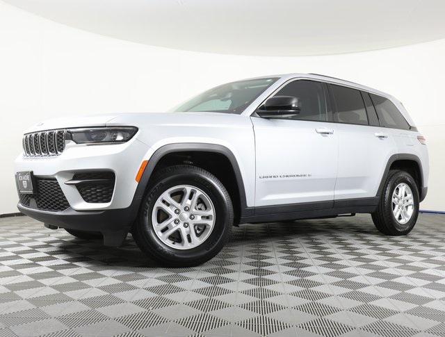 2023 Jeep Grand Cherokee Laredo 4x4
