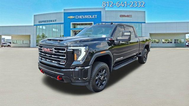 2025 GMC Sierra 2500HD 4WD Crew Cab Standard Bed AT4