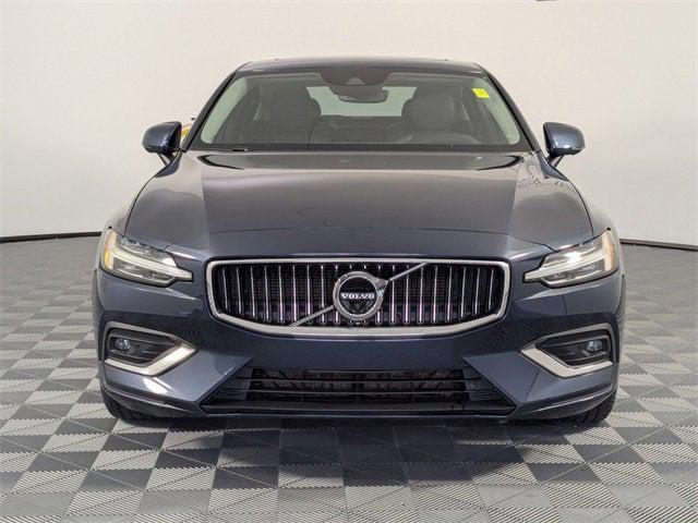 2022 Volvo S60 B5 Inscription