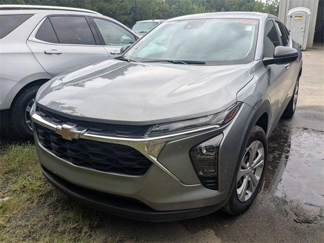 2025 Chevrolet Trax FWD LS