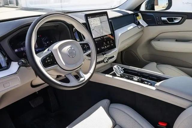2026 Volvo XC60 B5 Ultra