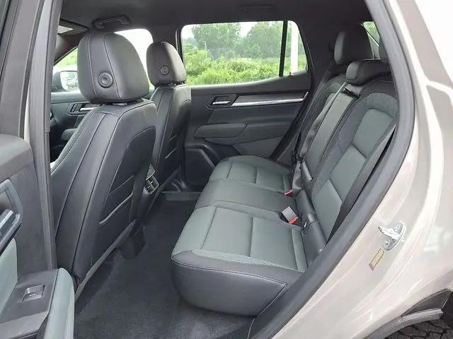 2026 GMC Terrain AWD AT4