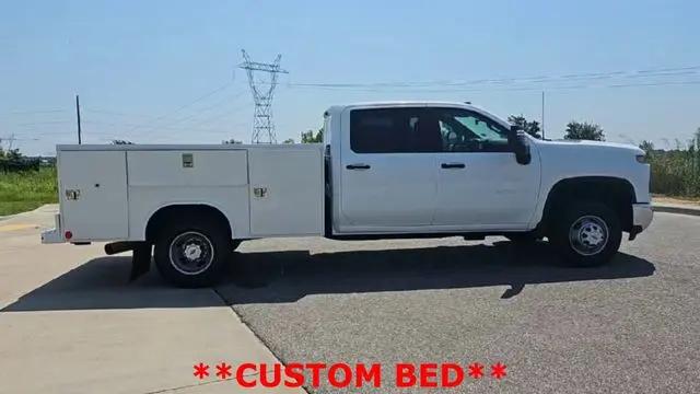 2025 Chevrolet Silverado 3500HD Work Truck
