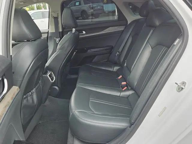 2023 Kia K5 EX