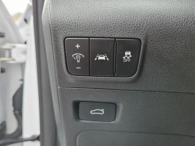 2023 Kia K5 EX