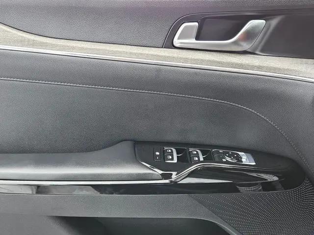 2023 Kia K5 EX