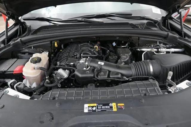 2023 Jeep Grand Cherokee Limited 4x2
