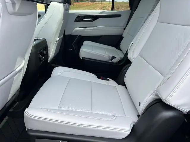 2025 Chevrolet Tahoe 2WD Premier