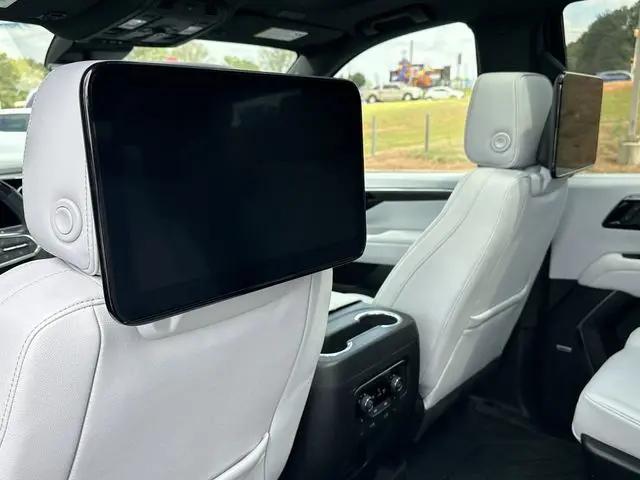 2025 Chevrolet Tahoe 2WD Premier