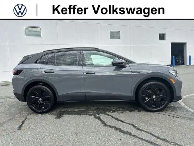 2025 Volkswagen ID.4 Pro S Plus