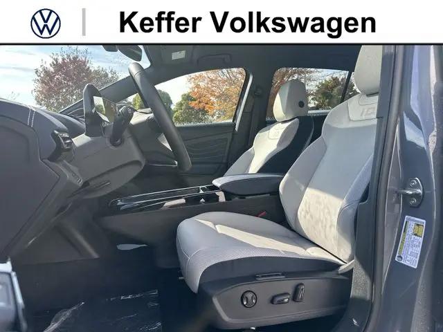 2025 Volkswagen ID.4 Pro S Plus