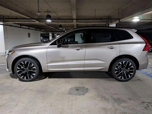 2026 Volvo XC60 B5 Ultra